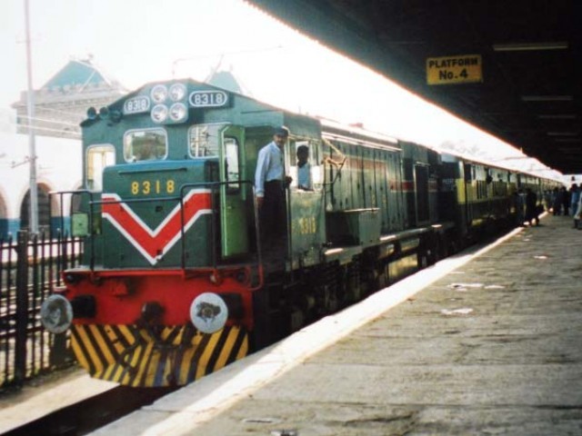 لودھراں تا شاہدرہ ریلوے اسٹیشن، نیا سگنل سسٹم منصوبہ  2  سال بعد بھی ابتدائی مراحل میں