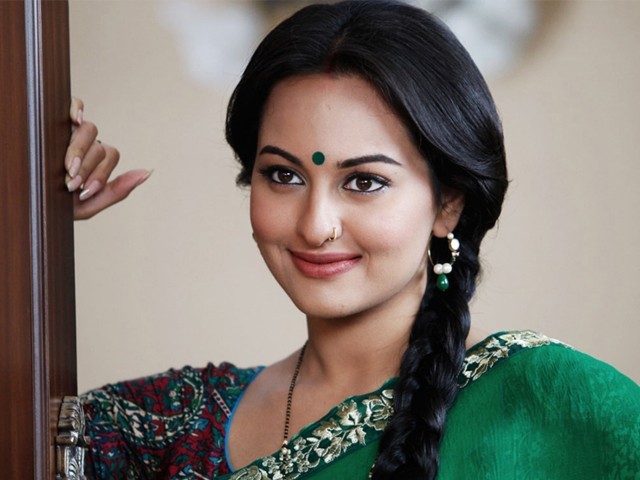 پاکستانی فنکاروں کی گائیکی نے بہت متاثر کیا،  سوناکشی سنہا