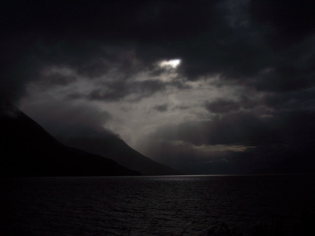 میں تجھ کو کیسا لگتا ہوں ؟