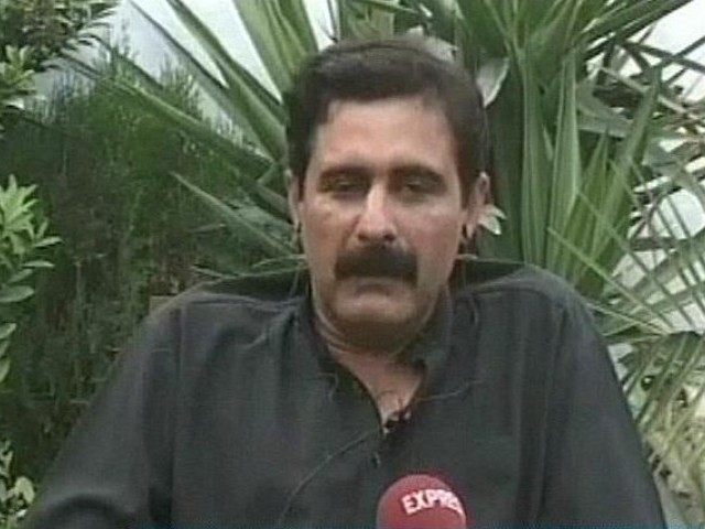 غلام مصطفیٰ کھر کے بیٹے نے زمین کے تنازعے پر 16 سالہ نوجوان کا قتل کردیا