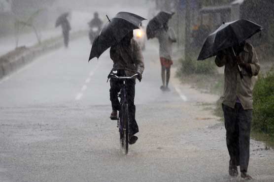 بھارت میں طوفان  سے  13  افراد ہلاک