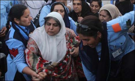 لاپتا افراد کے لواحقین پر تشدد کیخلاف تحریک التوا سینیٹ سیکریٹریٹ میں جمع