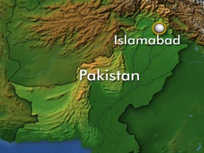 اسلام آباد: پی ٹی آئی کا دھاندلی کیخلاف احتجاج، دھکم پیل، ہاتھا پائی، پولیس کا لاٹھی چارج