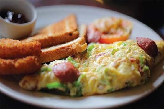 ناشتہ اور دوپہر کا کھانا اچھی صحت کے لئے کافی، طبی ماہرین