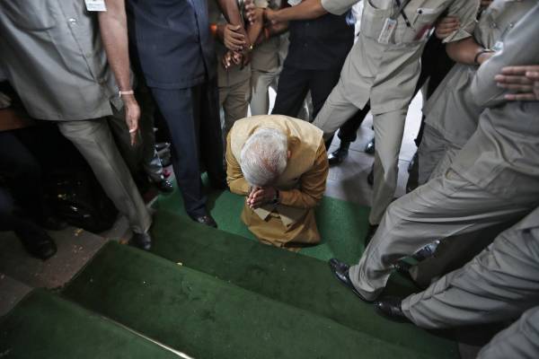 نریندر مودی  نے کامیابی اور ناکامی پر اپنا ہی انوکھا فلسفہ پیش کردیا