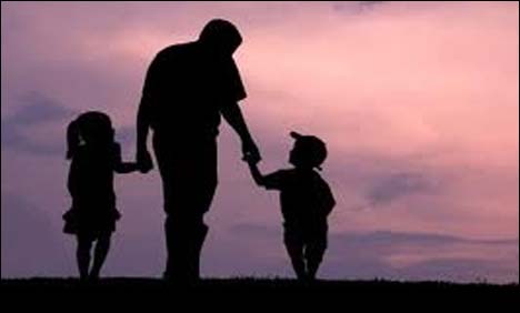 پاکستان سمیت دنیا بھر میں آج فادرز ڈے منایا جارہا ہے