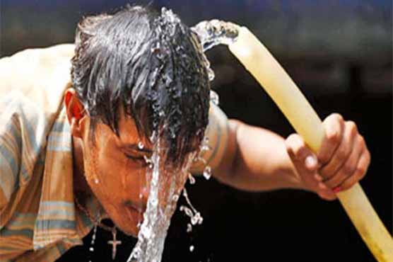 ملک بھر کے بیشتر علاقے شدید گرمی سے تپنے لگے، لوگ نڈھال