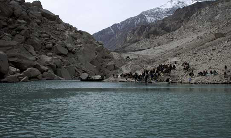 ہندوستان: 24 طلبا دریا میں بہے گئے