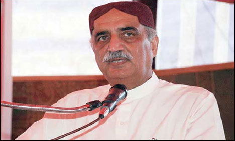 حکومت کے ساتھ ہیں کوئی شب خون نہ مار دے، خورشید شاہ