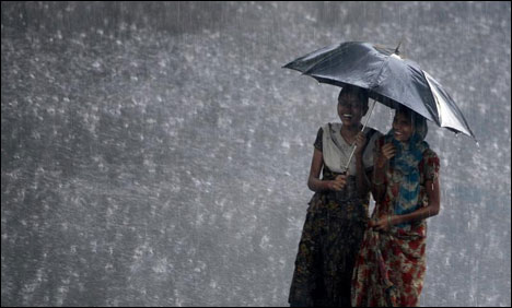 بھارت کے جنوبی حصے میں مون سون کی بارشیں شروع