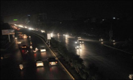 کراچی: بجلی کا بڑا بریک ڈائون، 3 گھنٹے بعد بجلی بحال