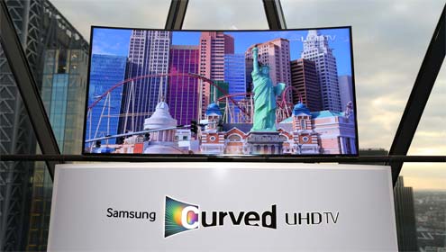 سام سنگ نے دنیا کا پہلا  Curved UHDTV  پاکستان میں متعارف کرا دیا