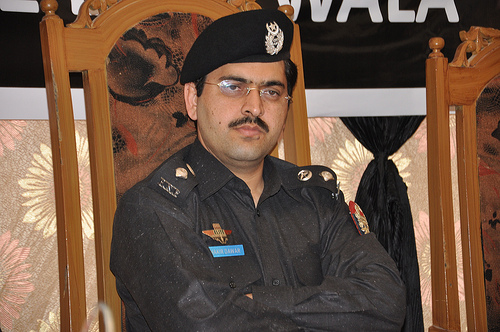 بھکر،  نان کسٹم  پیڈ  گاڑیوں  کے خلاف  کریک  ڈائون  کا  فیصلہ