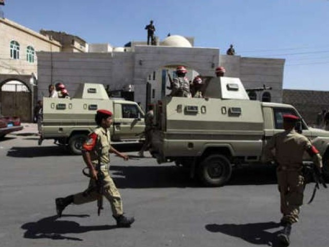 یمن میں دہشت گردوں کا ایئرپورٹ پر حملہ، 6 حملہ آوروں سمیت 8 اہلکار ہلاک