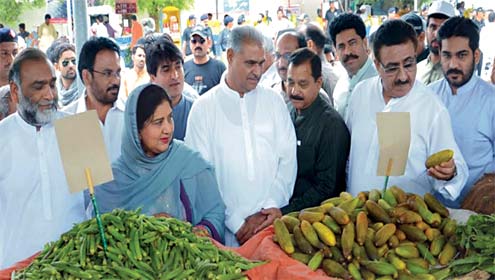 ذخیرہ اندوزوں گراں فروشوں کے گرد آہنی شکنجہ کس دیا :اشفاق سرور