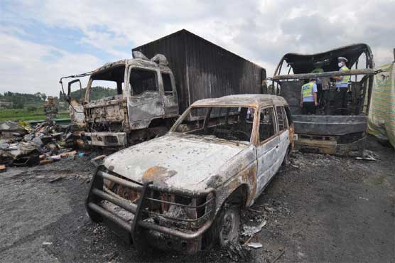 چین میں آئل ٹینکر اور بس کی ٹکر میں 43 افراد ہلاک ہو گئے