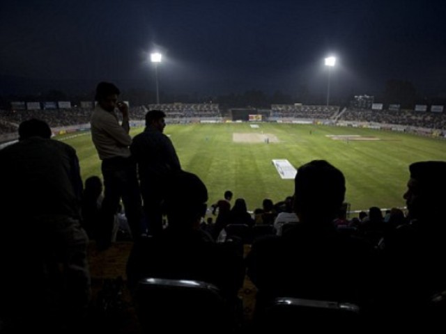 آئی ڈی پیز کی امداد کیلیے پارلیمنٹرینز اور فنکاروں کی کرکٹ ٹیمیں میچ کھیلیں گی