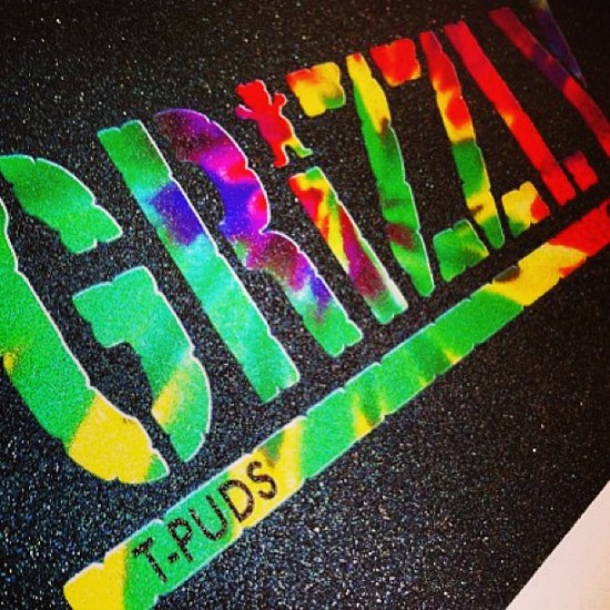 نئی ہالی وڈ ہارر فلم” گرزلی ” کا ٹریلر جاری