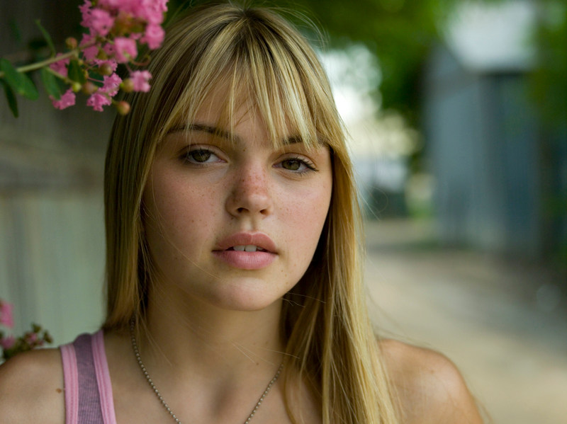 ناک ہی نہیں آنکھیں بھی سونگھنے میں مددگار، تحقیق