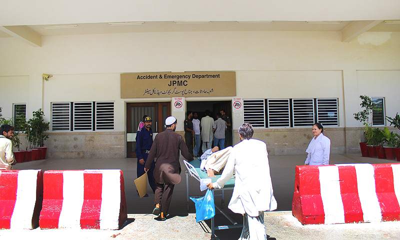 کراچی : جناح اسپتال میں دو سیاسی جماعتوں کے درمیان تصادم