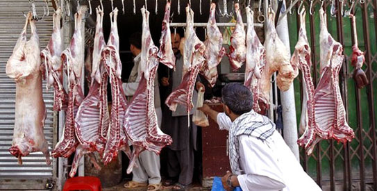 غیر معیاری و مضر صحت پانی ملا گوشت اور دودھ فروخت کرنے والوں کے خلاف کریک ڈاؤن