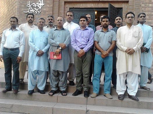 لاہور میں اعتراف انٹرنیشنل کے زیر اہتمام ارشد نذیر ساحل اور بدر سیماب کے اعزاز میں مشاعرہ  کی تصویری جھلکیاں