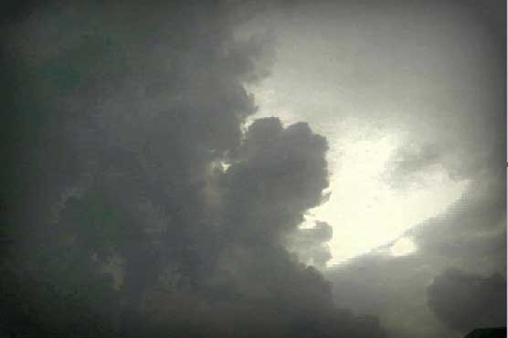 جڑواں شہروں میں بارش ، لاہور میں آئندہ چوبیس گھنٹوں میں بارش کا امکان