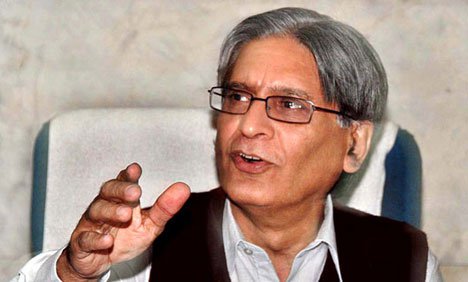عمران اور قادری مایوس ہوکر کارکنوں کو ایندھن بنا رہے ہیں، اعتزازاحسن