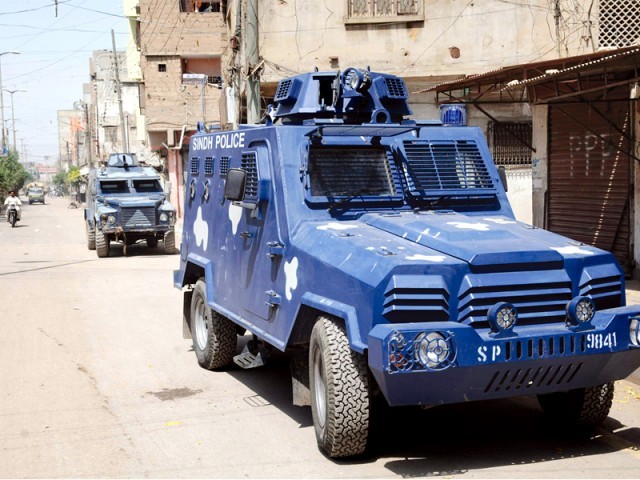 ناقص بکتر بند گاڑیوں کی خریداری پر آئی جی اور چیف سیکریٹری عدالت طلب