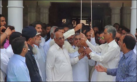 بورے والا میںپرچم کشائی کی پر وقار تقریب