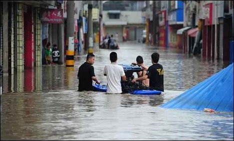 چین میں شدید بارشیں، لینڈ سلائیڈنگ سے 7 افراد ہلاک