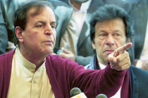 عمران خان نے پارٹی کے صدر جاوید ہاشمی کو فارغ کر دیا