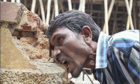 روزانہ 3 کلو ملبہ کھانے والا بھارتی دیہاتی