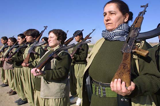 عراق میں لوگ مرتے نہیں دیکھ سکتے، کردوں کو ہتھیار فراہم کرنے کا فیصلہ