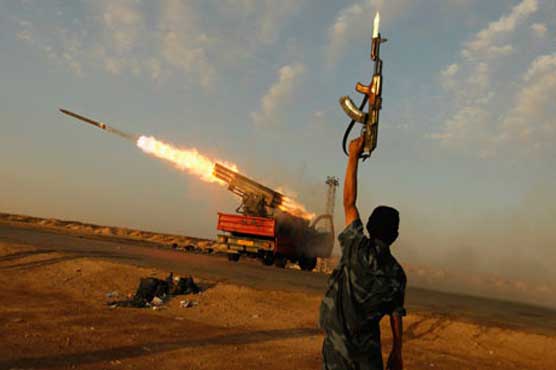 لیبیا میں صو رتحال کشیدہ،  غیر ملکیوں کا انخلاء شروع ہو گیا