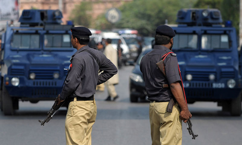 بیوی کو قتل کرنے کے بعد نیوی اہلکار نے خود کشی کرلی
