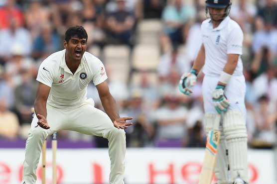 بھارتی سیم باﺅلر پنکھج سنگھ بدترین ریکارڈ کے مالک بن گئے