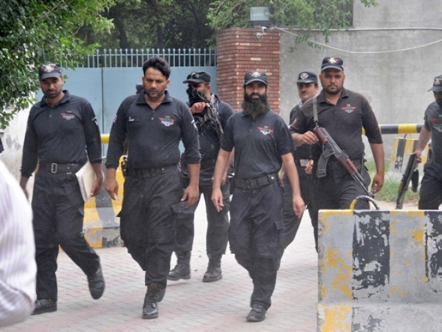 پنجاب میں پولیس کا کریک ڈاؤن، مختلف شہروں سے پاکستان عوامی تحریک کے سیکڑوں کارکن گرفتار