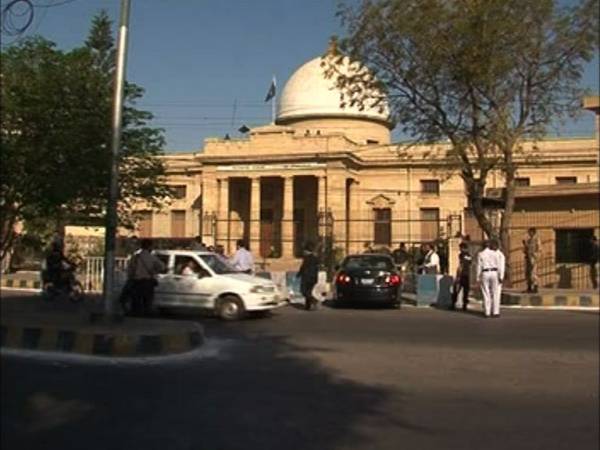 ایس تھری منصوبے پر عملی کام نہ ہوسکا، 22 سال سے تنخواہوں کی وصولی پر سپریم کورٹ برہم