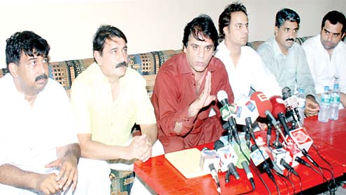 آزادی مارچ کے اعلان سے جبر کا نظام کانپ اٹھا:عمر ڈار