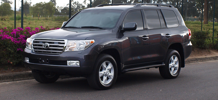 بلٹ پروف گاڑیاں بنانے والی فیکٹریاں پکڑی گئیں،کلرک رشوت لیتے ہوئے گرفتار