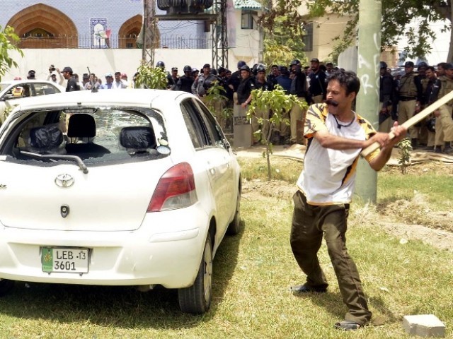 گلو بٹ کا نام جلد آکسفرڈ ڈکشنری میں شامل ہوگا