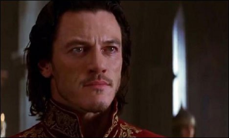 نئی ایکشن ڈرامہ ہارر فلم’ ڈریکولا ان ٹولڈ‘ کا انٹر نیشنل ٹریلر جاری