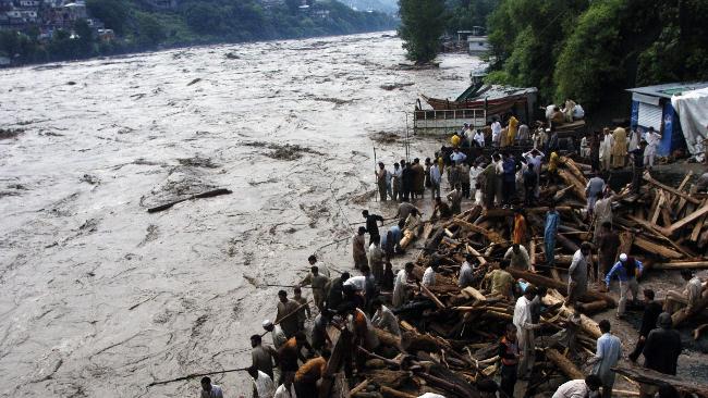 دوہزار تعلیمی ادارے بھی سیلاب کی لپیٹ میں