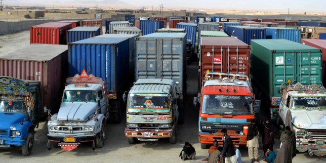 گڈز ٹرانسپورٹرز نے کراچی سے تجارتی مال کی ترسیل روک دی