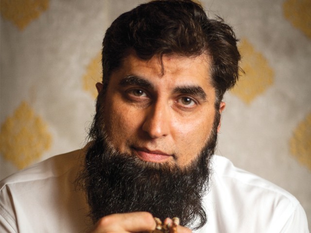 سیاست سے دلچسپی ہے نہ کسی سیاستدان کی حمایت یا مخالفت کی، جنید جمشید