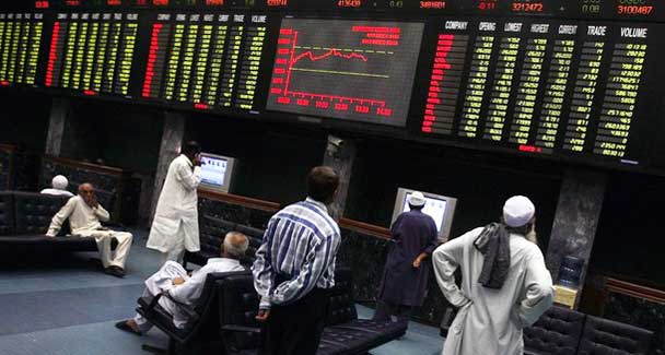 کے ایس ای 100 انڈیکس ایک ماہ بعد 30 ہزار پوانٹس کی سطح عبور کر گیا