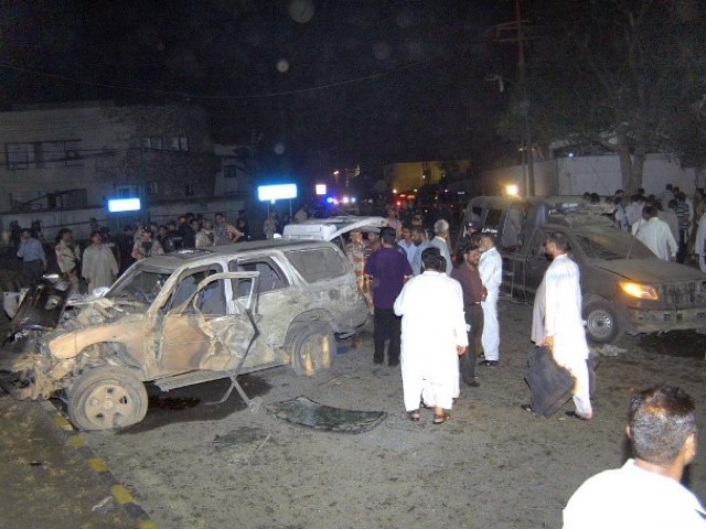 کراچی پولیس کا ایس ایس پی فاروق اعوان پر حملے میں ملوث ملزمان کی نشاندہی پر انعام کا اعلان