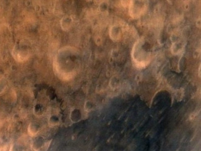 بھارتی خلائی مشن نے مریخ سے پہلی تصویر خلائی ادارے کو بھیج دی