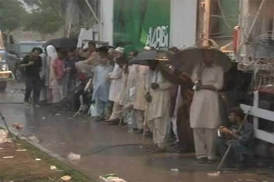 اسلام آباد: موسلا دھار بارش ، مظاہرین کیلئے مشکلات، مون سون مزید دنوں‌ تک برقرار